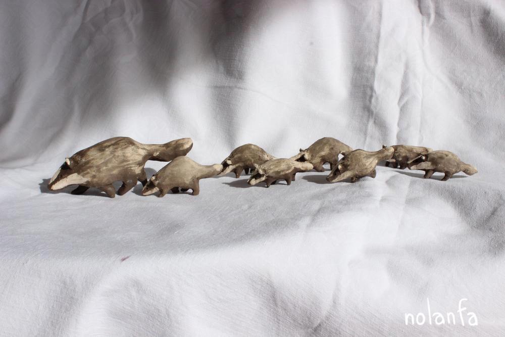 Beaver Family: obedient kits