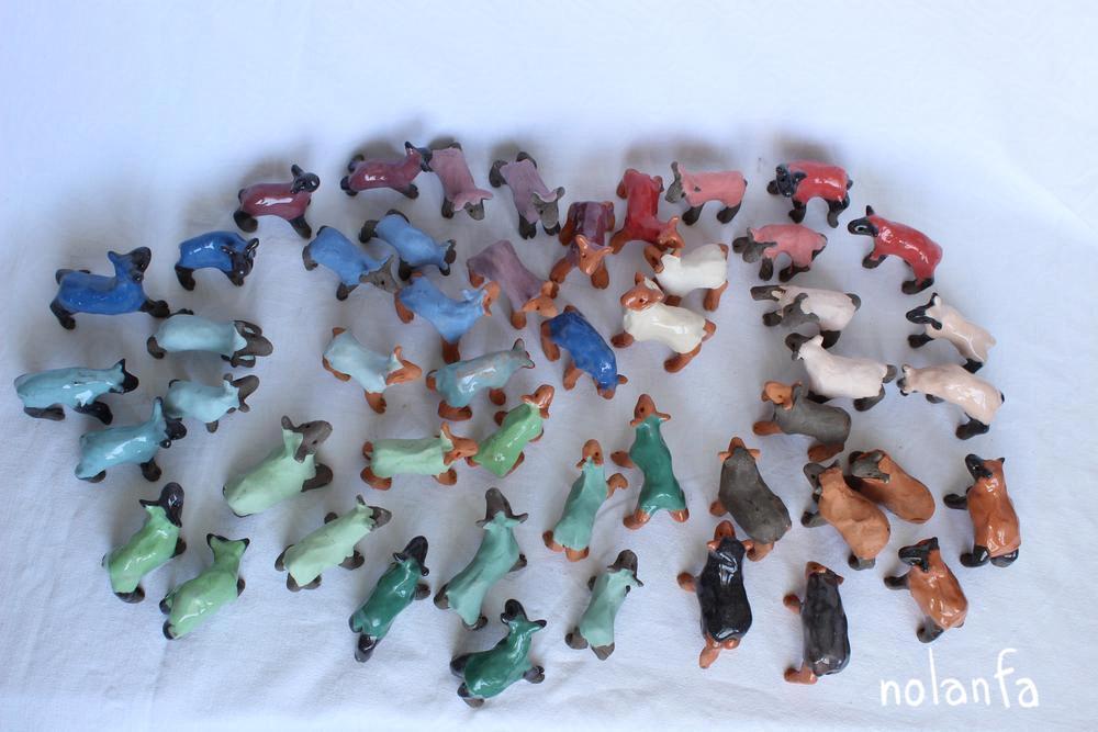micro sheep colored, glazed and unglazed, from above