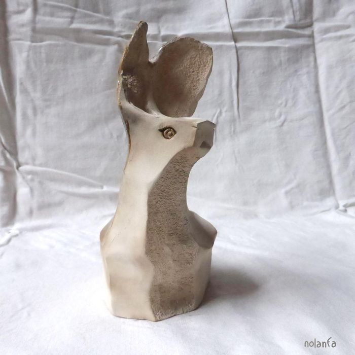 medium hare, geometric